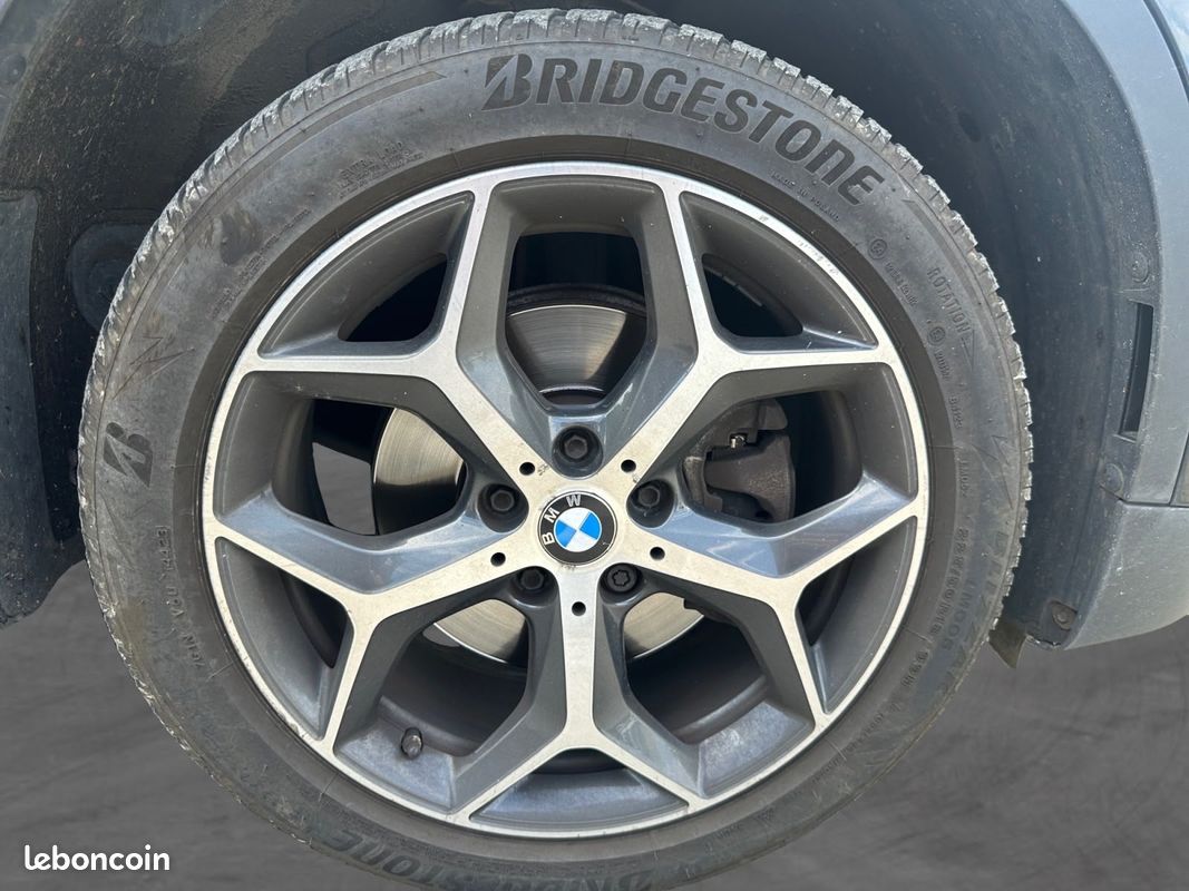 BMW X1 (F48) SDRIVE18D LOUNGE BVA8 150Ch Garantie 12 mois (image 17)