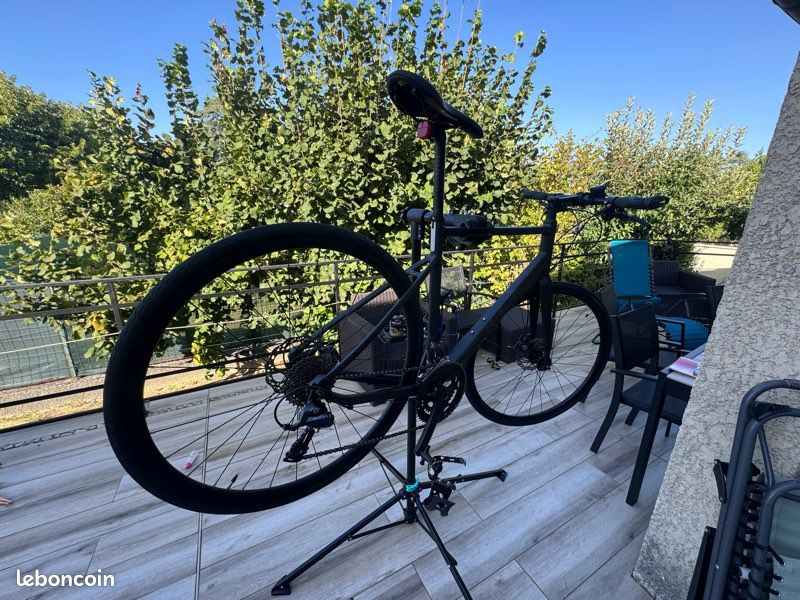 Triban RC 500 Flat bar (image 10)