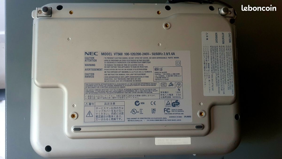 Vidéoprojecteur NEC VT560 + sacoche + câbles (image 4)
