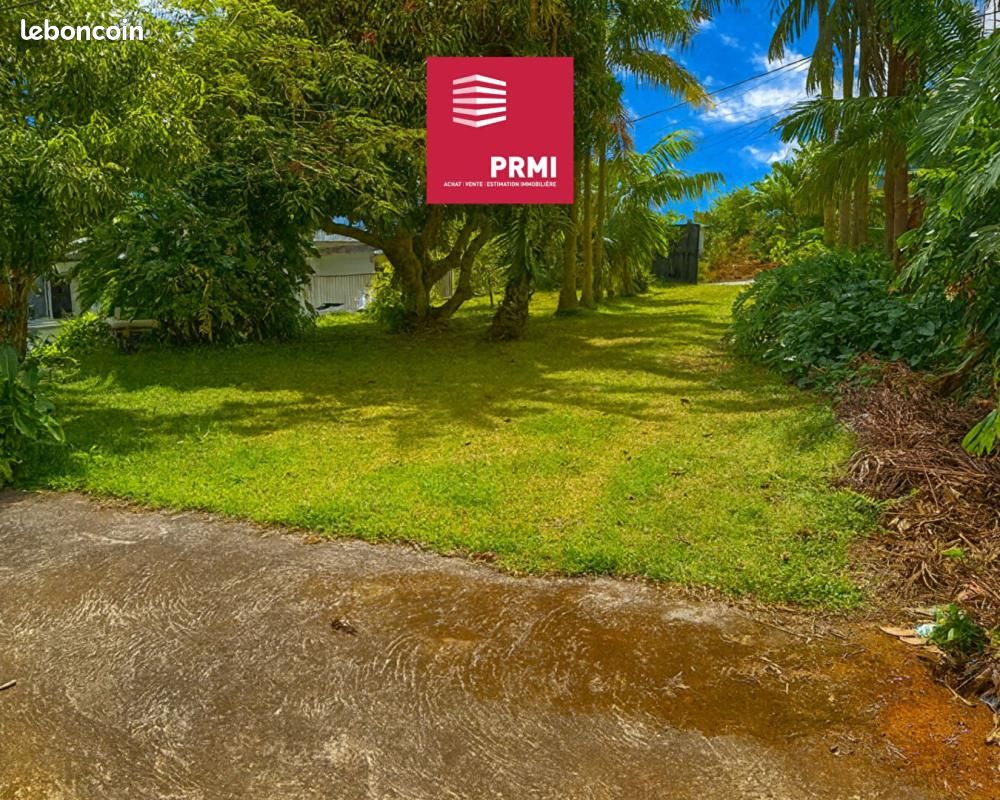 Terrain 440 m² Petite Ile · à Petite-Île · 165 000 €