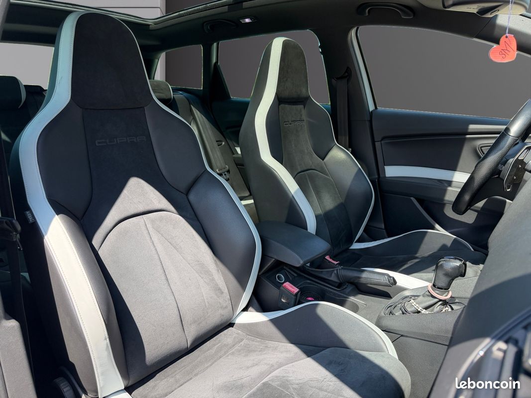 SEAT LEON 2.0 TSI 280 CUPRA CarPlay Toit ouvrant pano Sièges sport chauffants Garantie 12 mois (image 10)