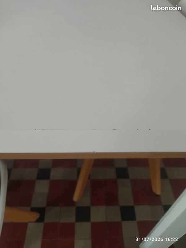 Table et chaises (image 8)