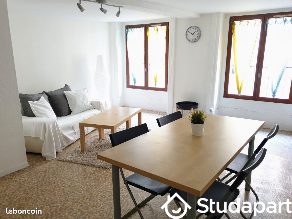 Appartement 2 pièces 44 m² · à Saint-Étienne · 44 m² · 460 €