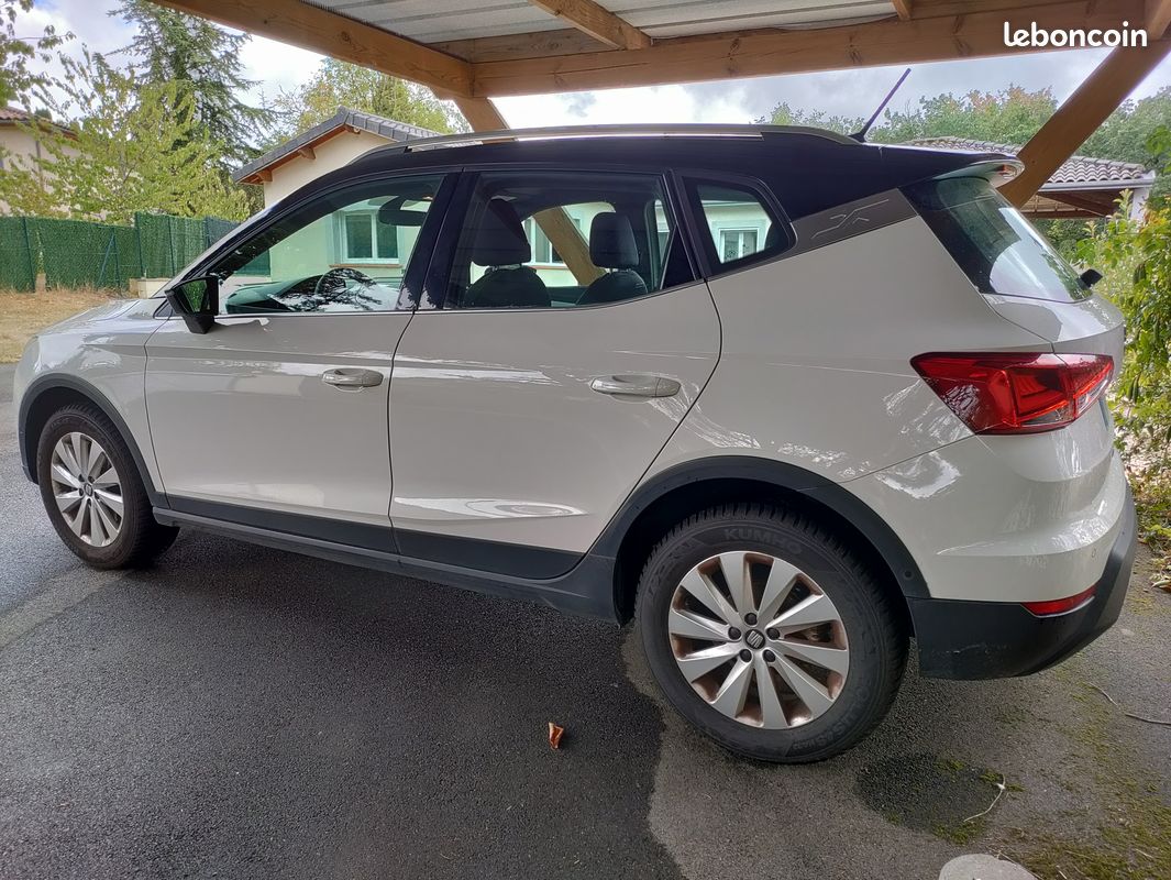 Seat Arona 2019 Xcellence – Essence, boîte automatique (image 2)