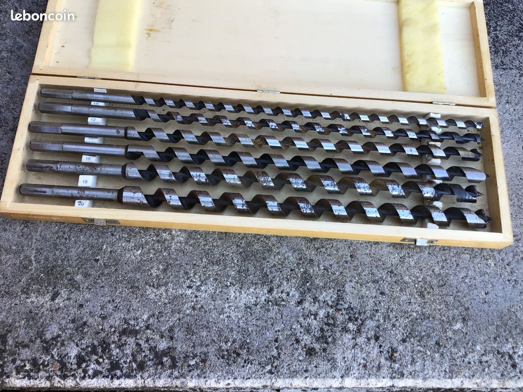 Outillage (image 1)
