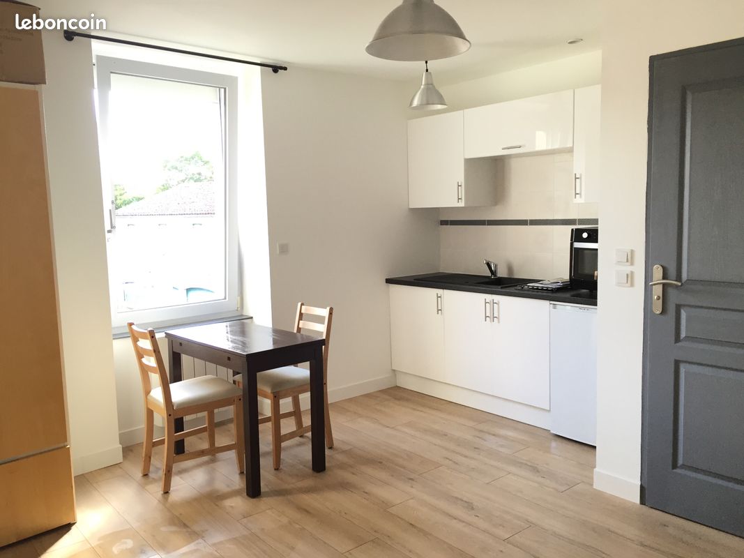 Appartement 1 pièce 18 m² · à Cholet · 18 m² · 440 €/mois