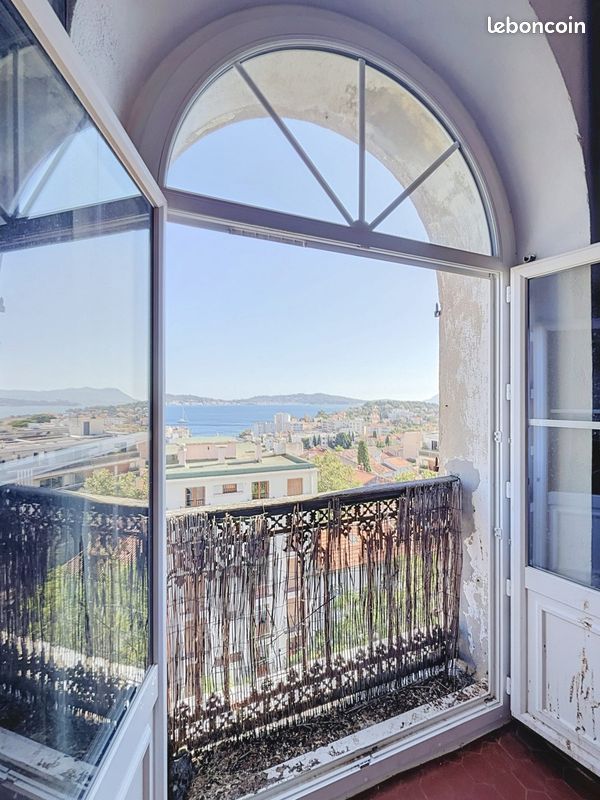 Appartement 2 pièces 54 m² · à Toulon · 54 m² · 130 000 €