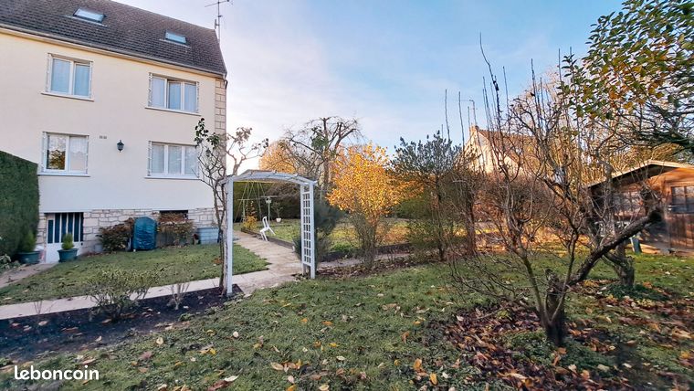 Maison 6 pièces 90 m²
