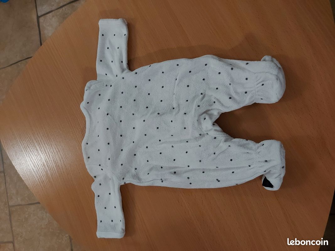 Lot de 4 pyjamas velours 1 mois (image 9)