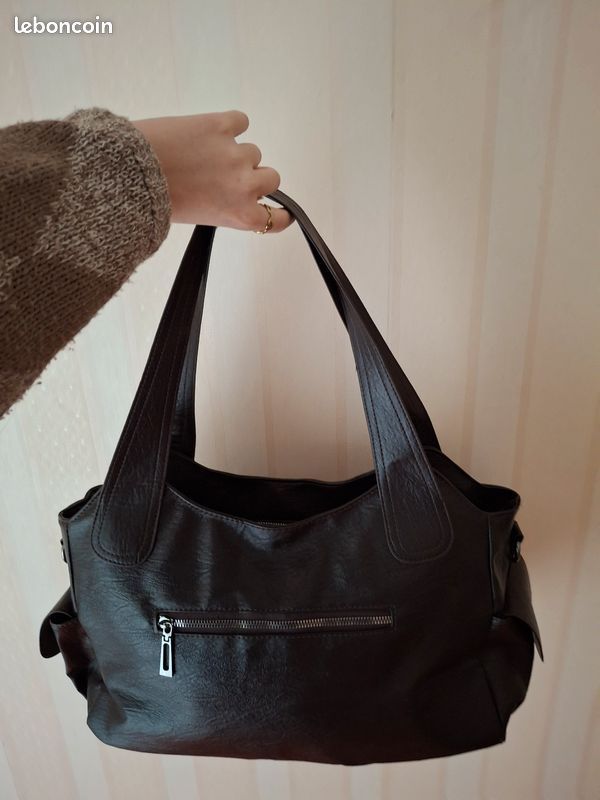 Sac à main NEUF en simili cuir (image 2)
