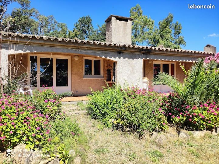 Maison 2 pièces 33 m² · à Porto-Vecchio · 33 m² · 750 €/mois