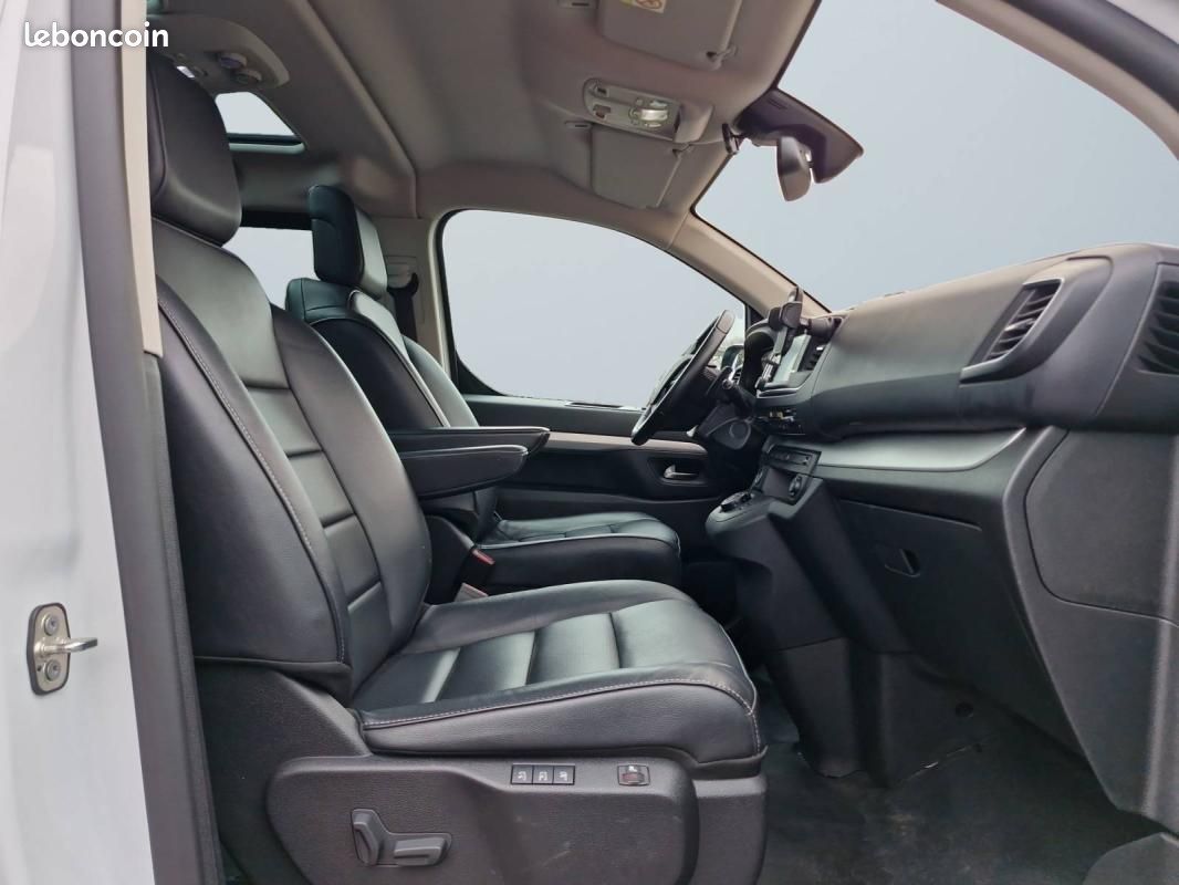 Peugeot Traveller Long Allure 2.0 BlueHDi 180 EAT8 8 Places • Cuir Entretien Peugeot Attelage (image 16)