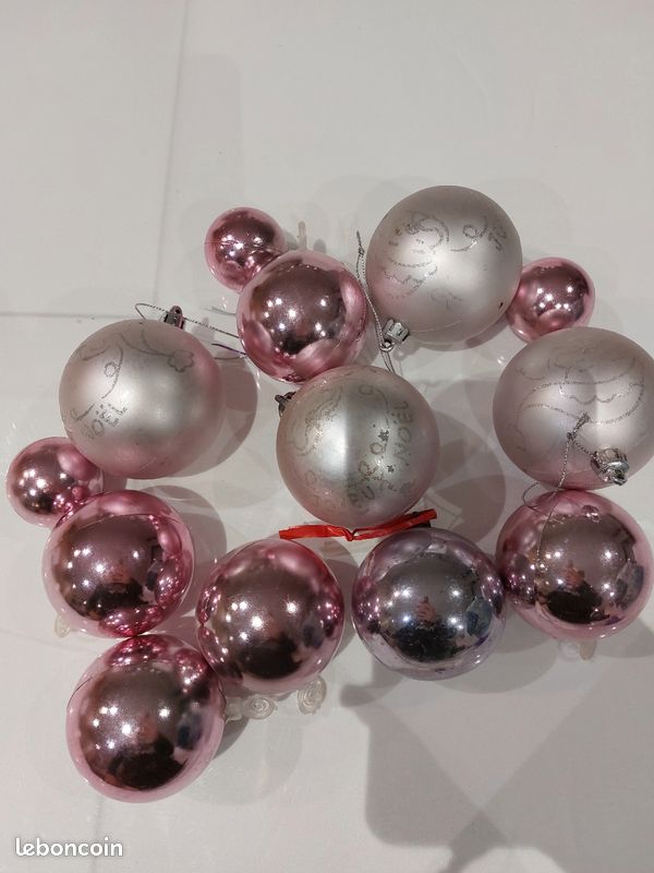 Décoration sapin rose (image 1)