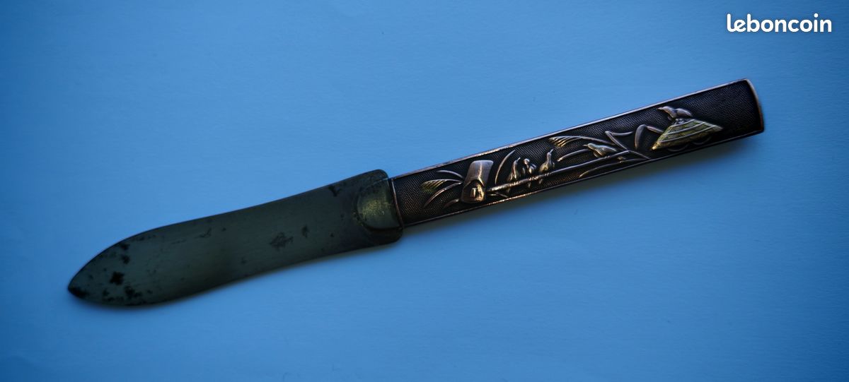 Coupe papier (image 1)