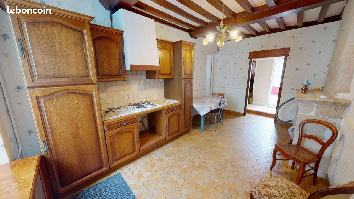 Maison 6 pièces 105 m² · à Bayeux · 105 m² · 273 000 €