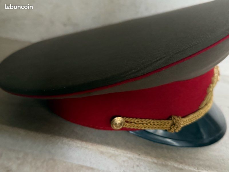 Casquette Russe Style Soviétique Avec Blason De L'URSS - Rouge En Coton - Taille Unique - Neuf Avec étiquettes