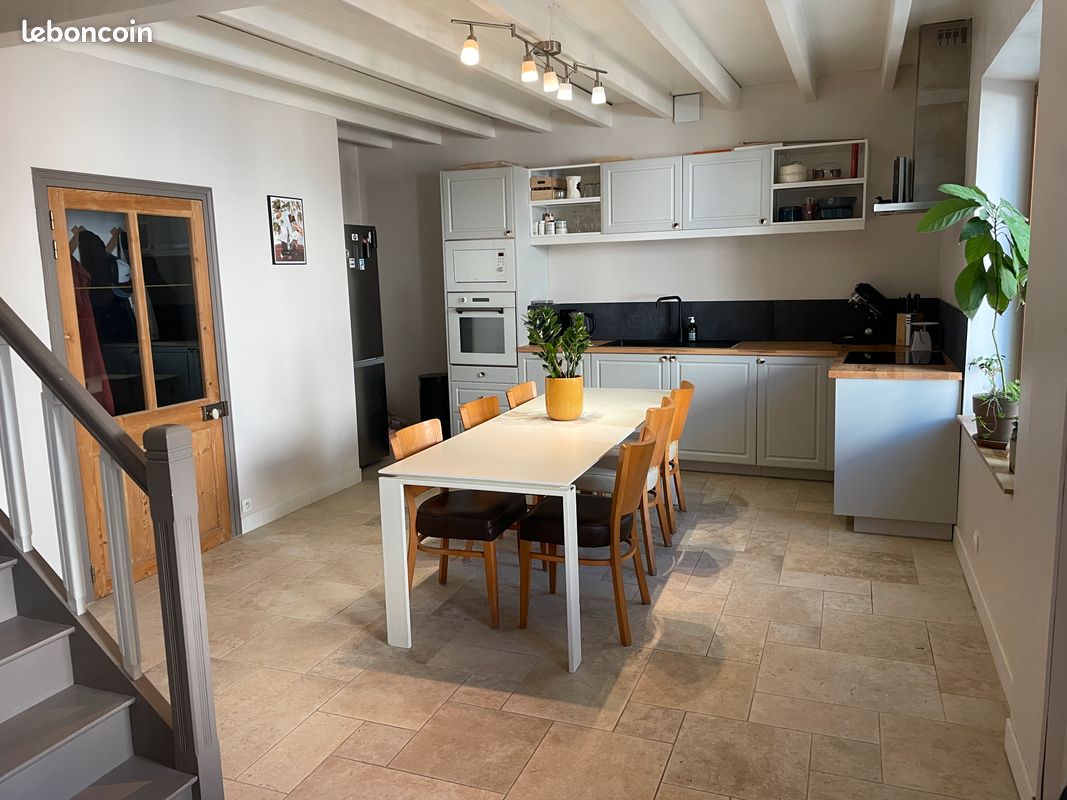 Maison 5 pièces 101 m² · à Aigrefeuille-d'Aunis · 101 m² · 1 150 €/mois