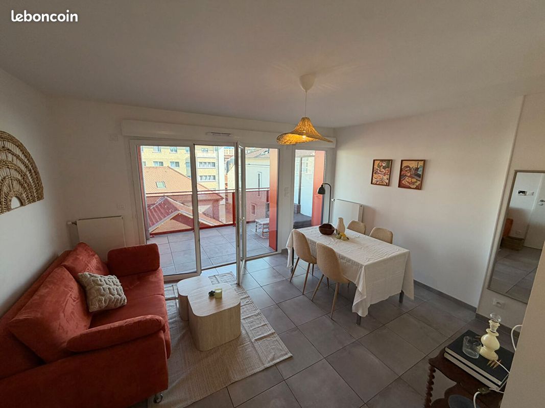 Appartement 2 pièces 44 m² · à Annemasse · 44 m² · 1 295 €/mois