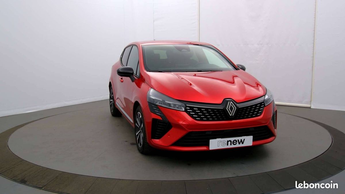 Renault clio tce 90 ch gsr2 techno (image 9)