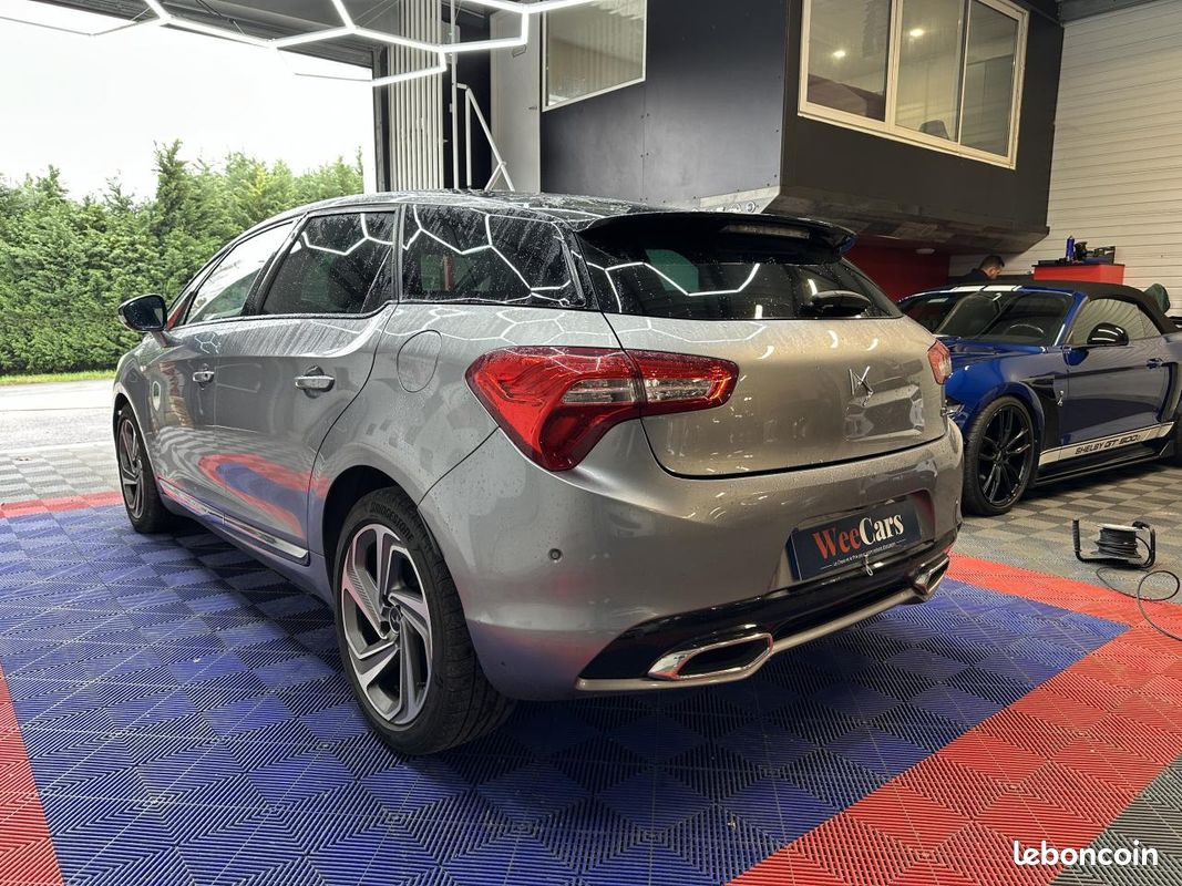 DS DS5 2.0 BlueHDi 16V 180 BV EAT6 BERLINE Sport Chic (image 21)