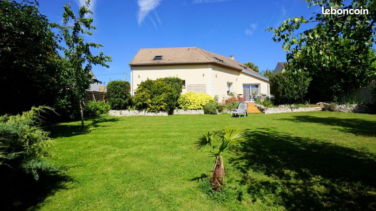 Maison 6 pièces 141 m² · à Épône · 141 m² · 499 000 €