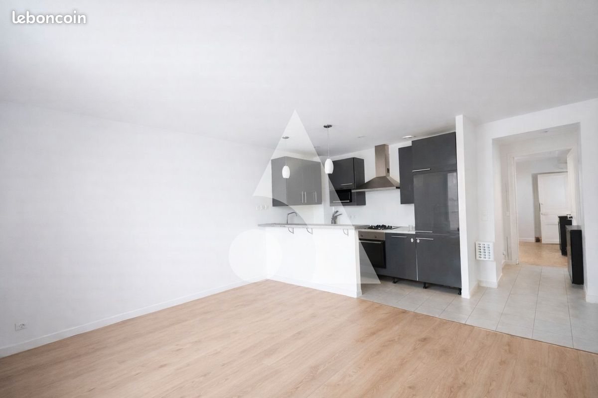 Appartement 3 pièces 53 m² · à Saint-Ouen-sur-Seine · 53 m² · 280 000 €