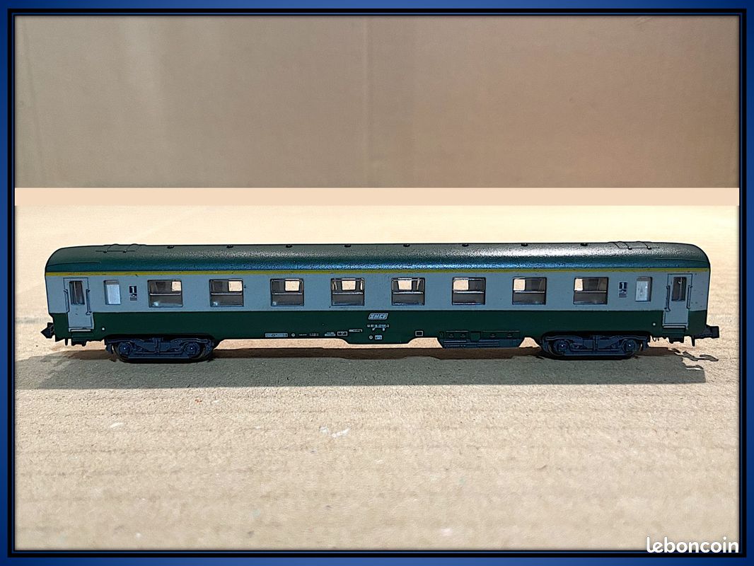 LIMA MICROMODEL 1/160 N, N°310 VOITURE VOYAGEUR 1e CLASSE WAGON PASSAGER BLEU DB - Collection