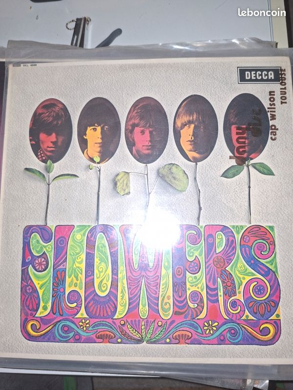 Flowers Rolling stone (image 1)