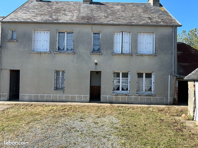 Maison 6 pièces 100 m² · à Créances · 100 m² · 80 000 €