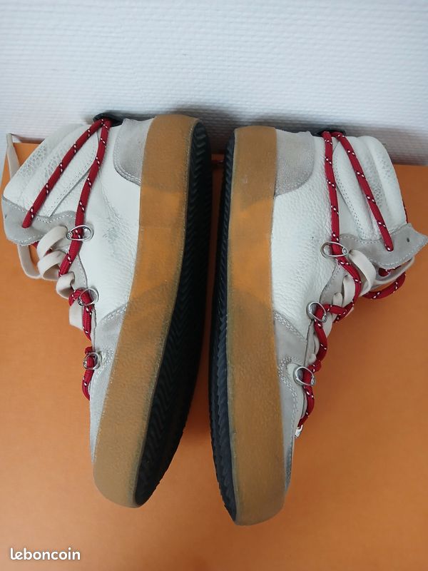 Baskets Montantes Italie En Cuir Grainé - Taille 44, Couleur Jaune Paille Patiné, Occasion Vintage