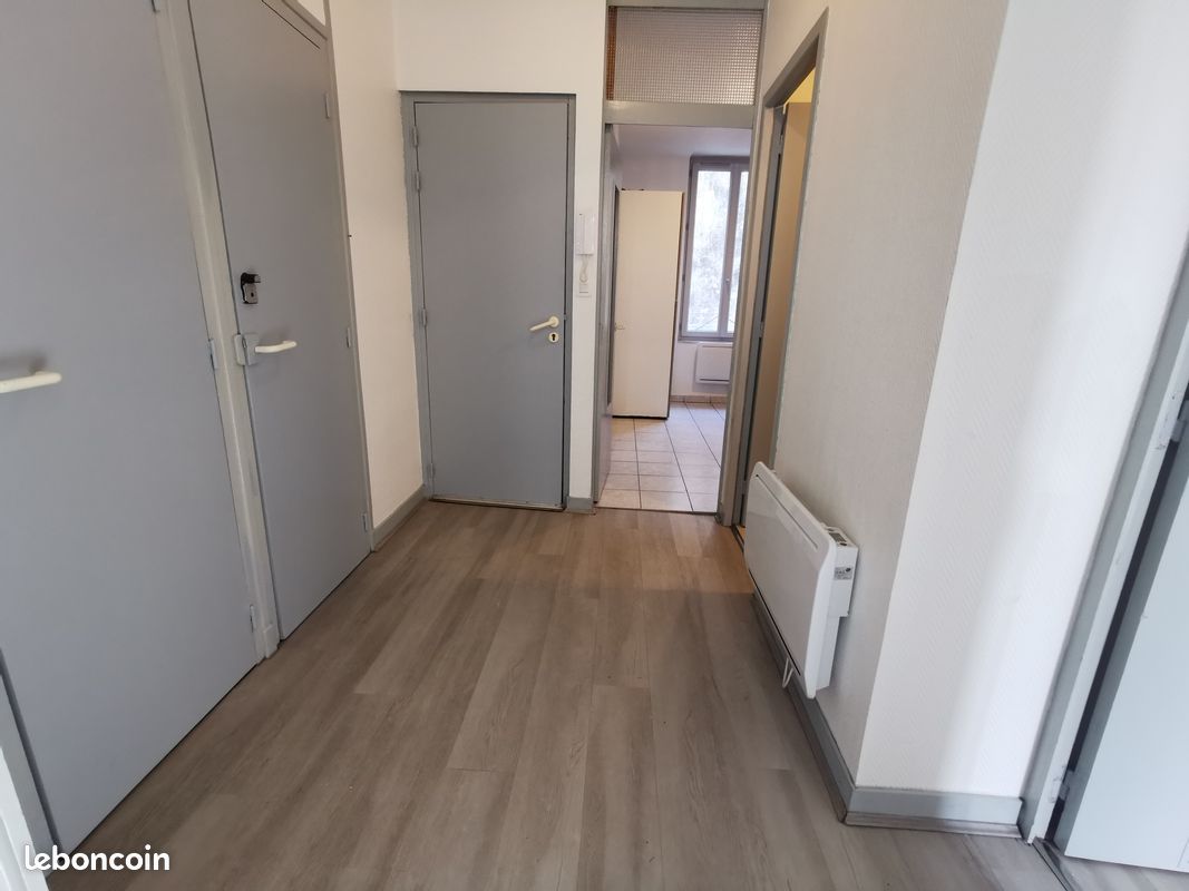 Appartement 2 pièces 45 m² · à Saint-Maixent-l'École · 45 m² · 660 €/mois