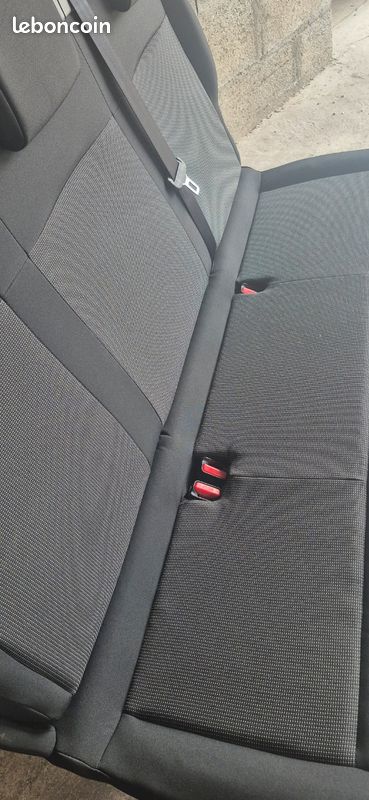 Banquette 3 places arrière Peugeot Citroën Toyota (image 2)