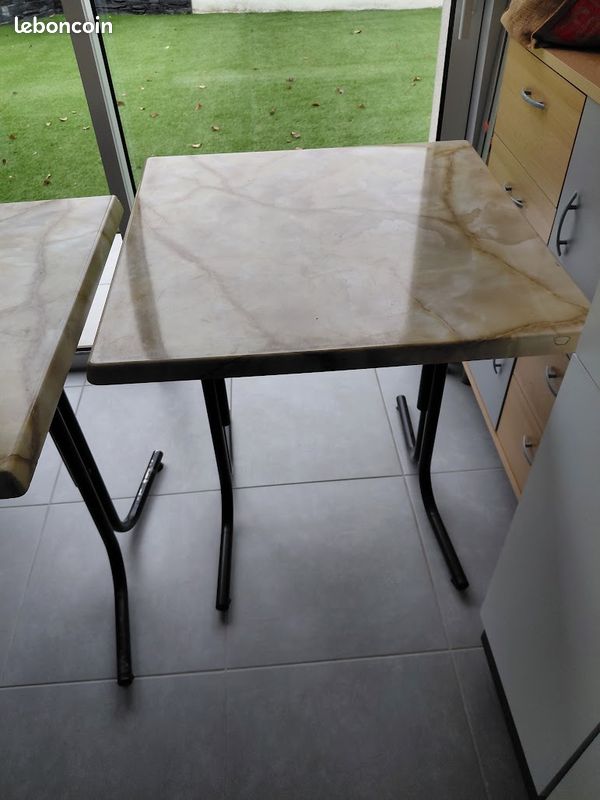 2 tables bistrots (image 1)