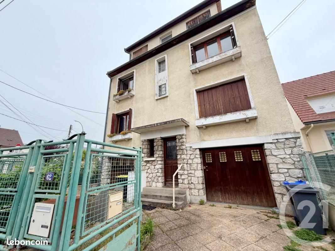 Immeuble 159 m² · à Argenteuil · 159 m² · 435 000 €