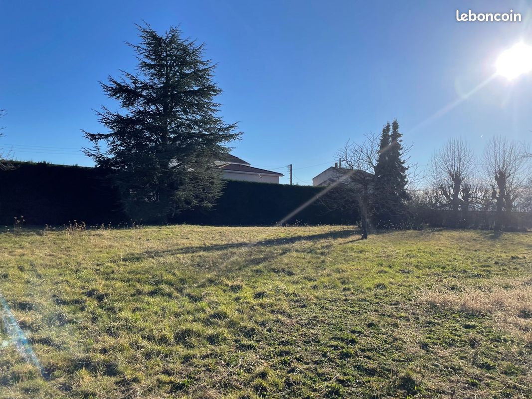 Terrain 420 m² · à Martillac · 420 m² · 165 000 €