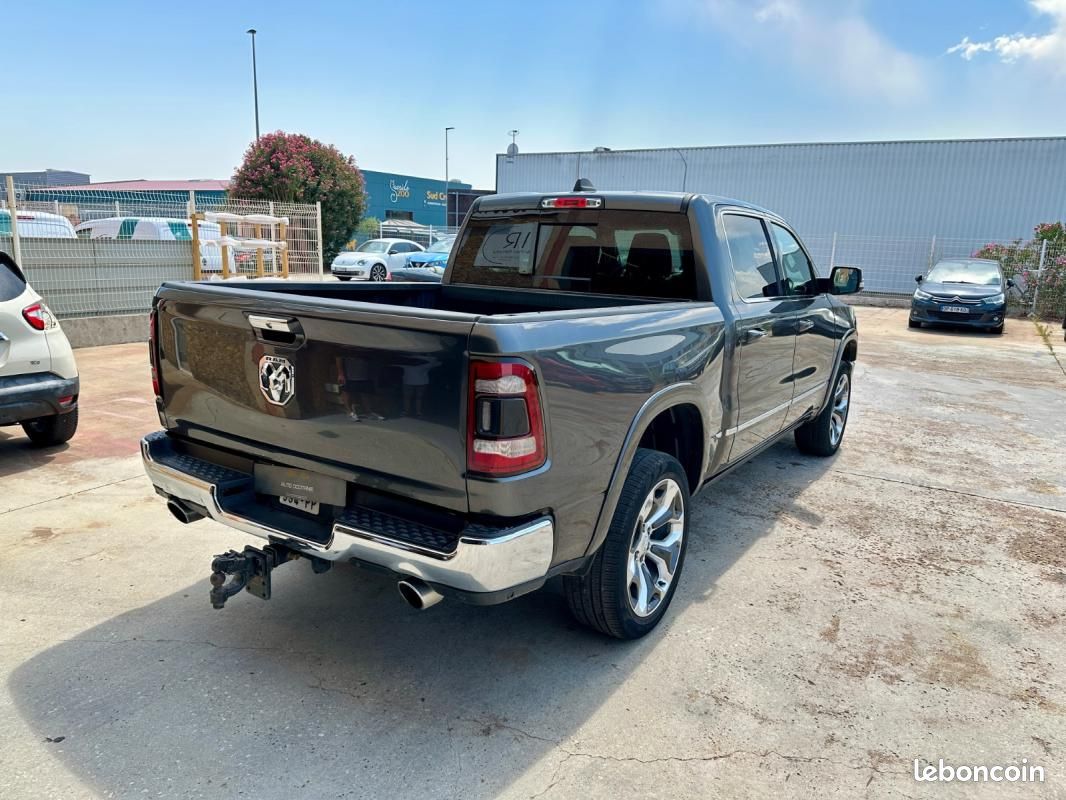 Dodge Ram 1500 5.7 L HEMI LIMITED (image 3)