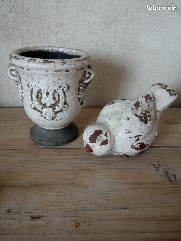 deux oiseaux sur une branche - motifs de broderie nature