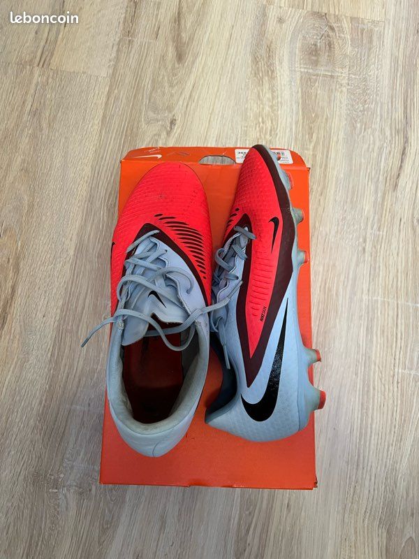 Nike Phantom 360 Academy FG/MG taille 43 (image 3)
