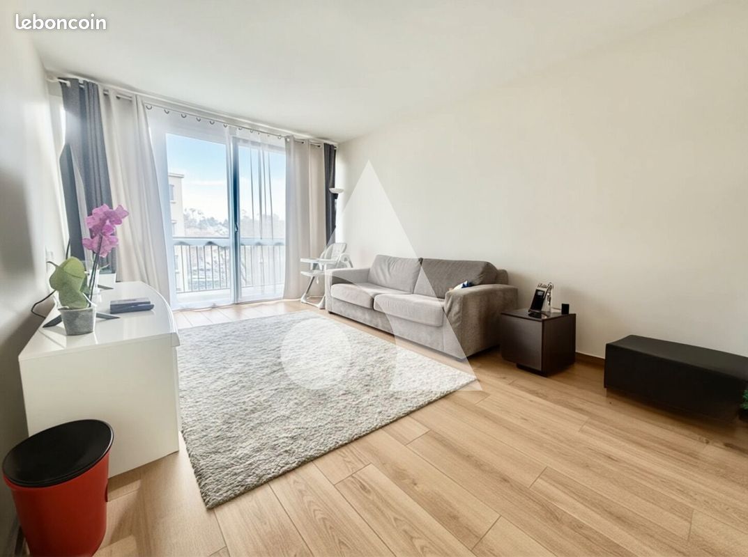Appartement 2 pièces 44 m² · à Mennecy · 44 m² · 160 000 €