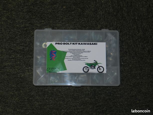 couvercle moteur gauche d'occasion pour Kawasaki kr1 250