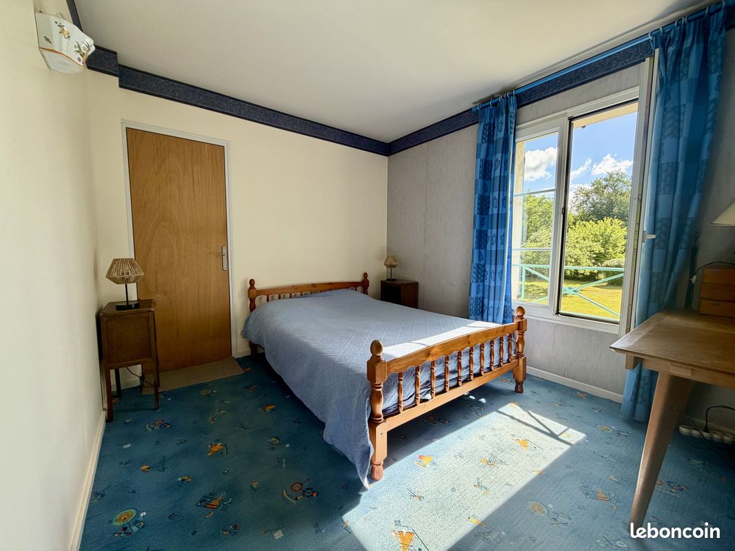 Propriété 9 pièces 190 m² (image 12)