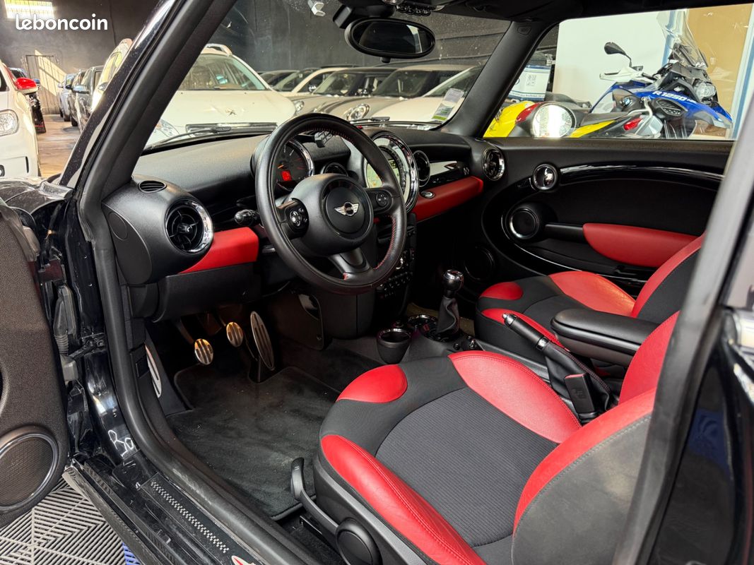 MINI HATCH R56 211 ch John Cooper Works (image 11)