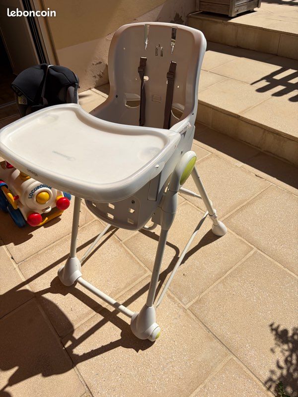 Chaise haute (image 3)
