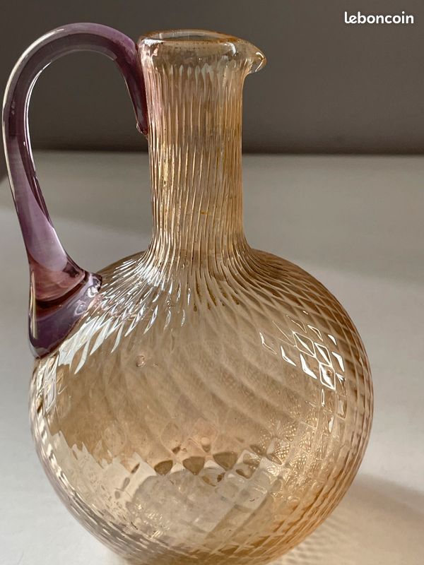 Carafe en verre irisé (image 5)