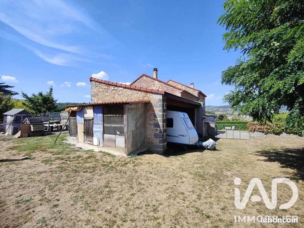 Maison 7 pièces 134 m² · à Roiffieux · 134 m² · 254 500 €