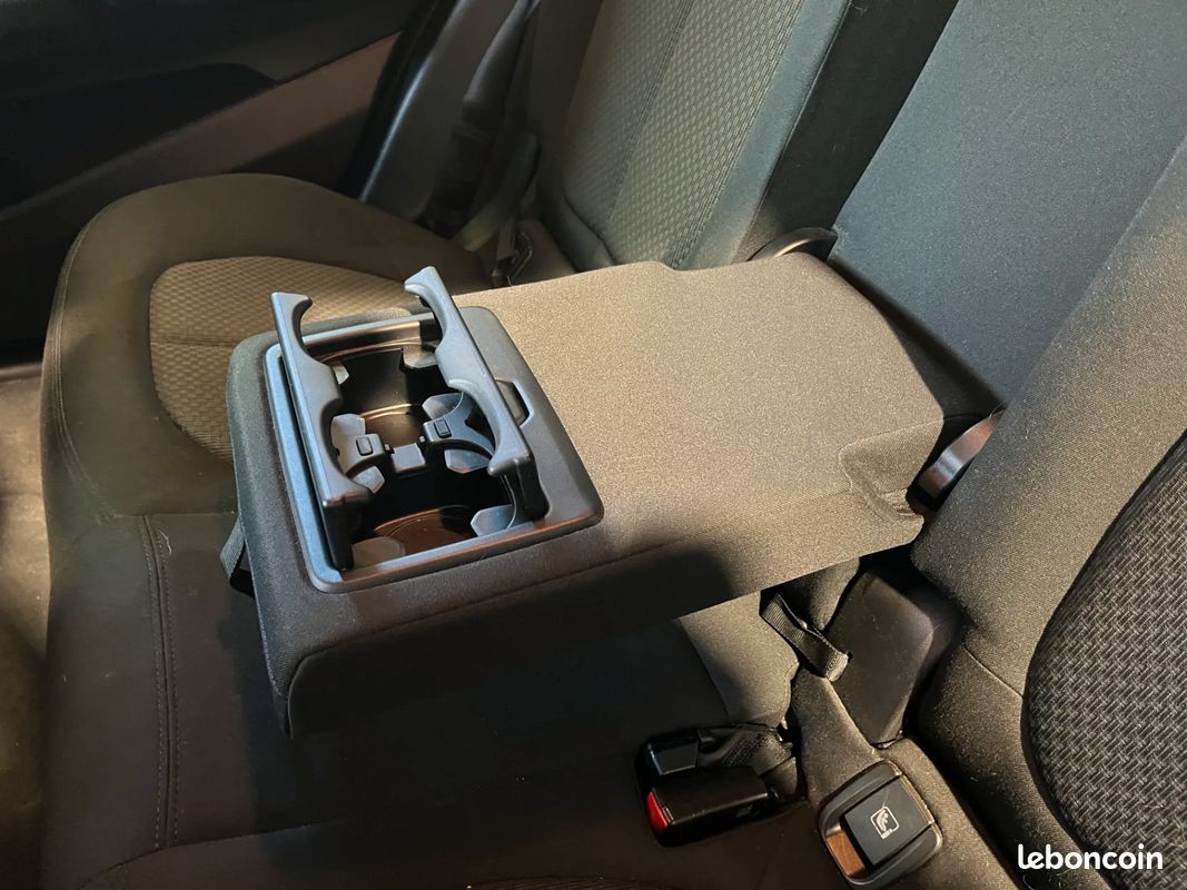 BMW X1 sDrive 16d 116ch Business - ENTRETIEN COMPLET BMW (image 9)