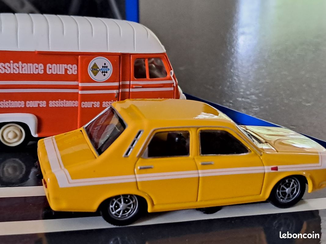 Boite Vitrine 1 43 Coffret Renault Gordini R12 + Estafette 1/43 Norev - Miniatures D'occasion Renault Boutique