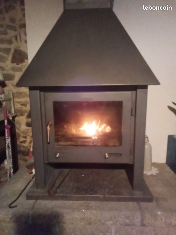 Vend poêle à bois (image 2)