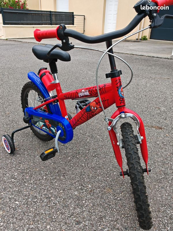 Bicycle Velo Spiderman Auchan Bicyclette Velo Spiderman 16 Pouces