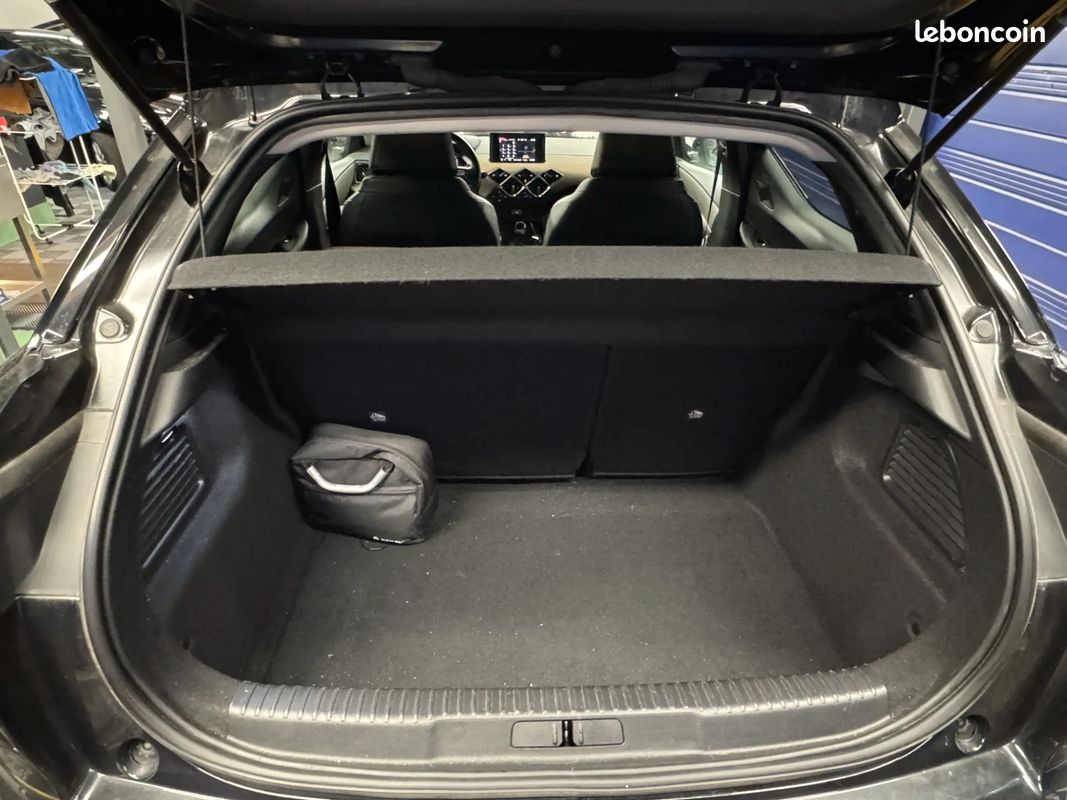 DS DS 3 Crossback Chic 1.5L Diesel 102ch - Suivi complet - 2021 (image 9)